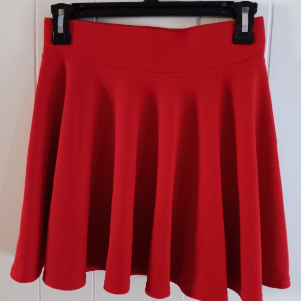 Red Pleated Mini Skater Skirt for Night Out